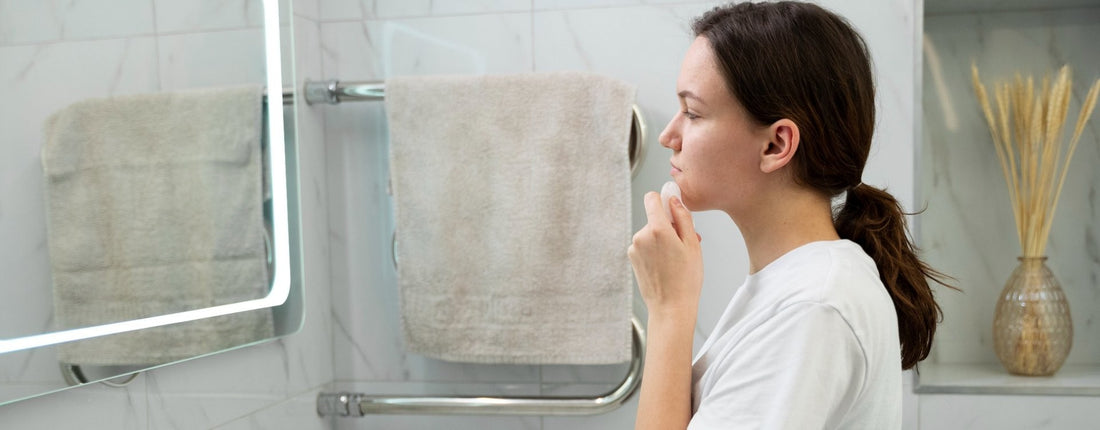 QUÉ LUZ ES MEJOR PARA UN ESPEJO DE BAÑO