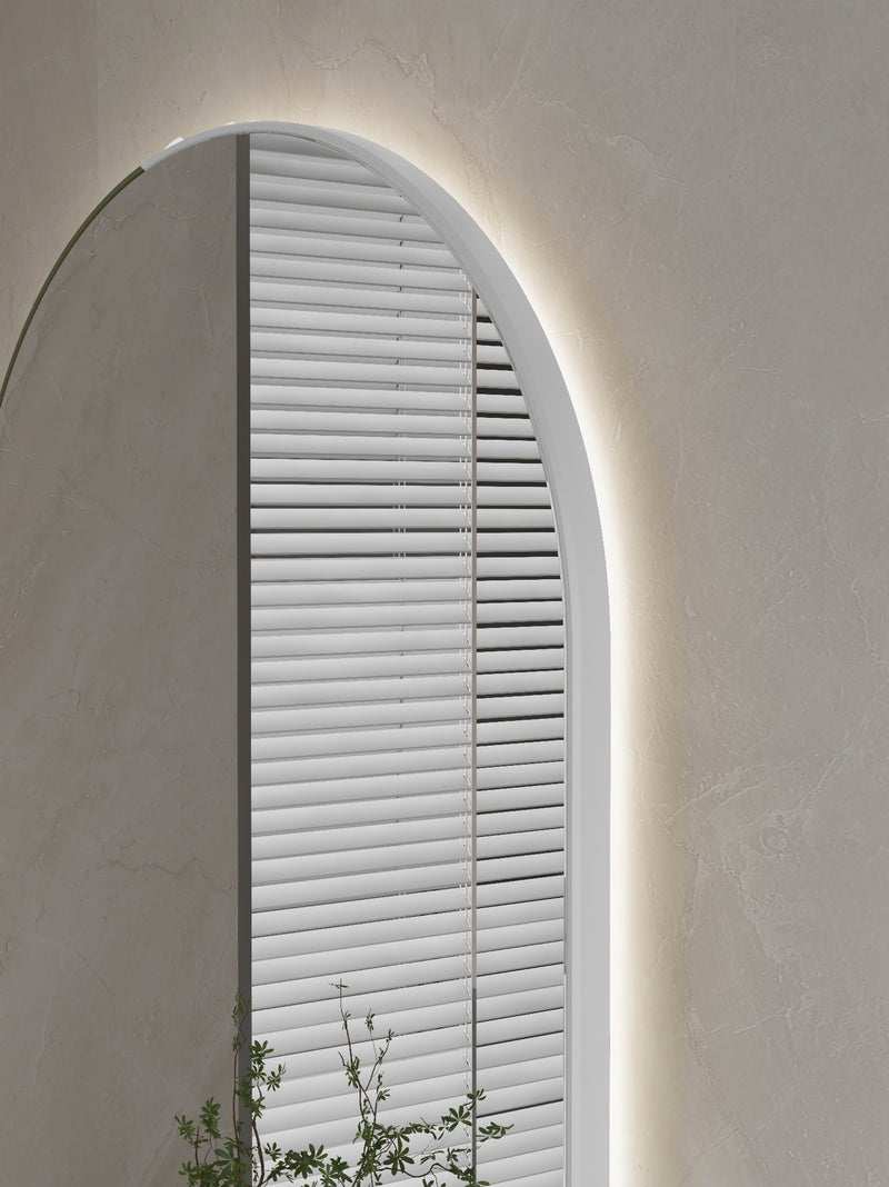 Espejo de baño con luz LED rectangular, retroiluminado · Modelo FIYI