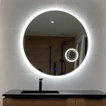Espejo de baño con luz LED redondo a medida retroiluminado · Modelo LUNA