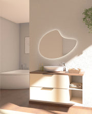 Espejo de baño con luz LED de forma orgánica, retroiluminado · Modelo WORLD [config]