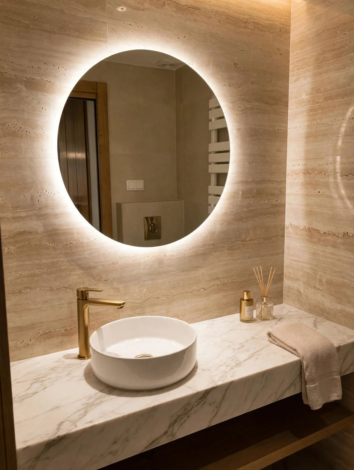 Espejo de baño con luz LED redondo a medida retroiluminado · Modelo DIAN